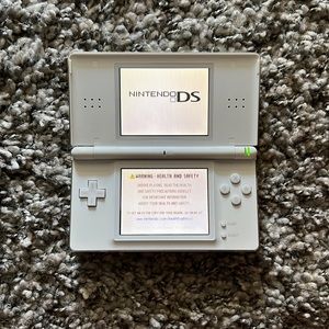 Nintendo DS
